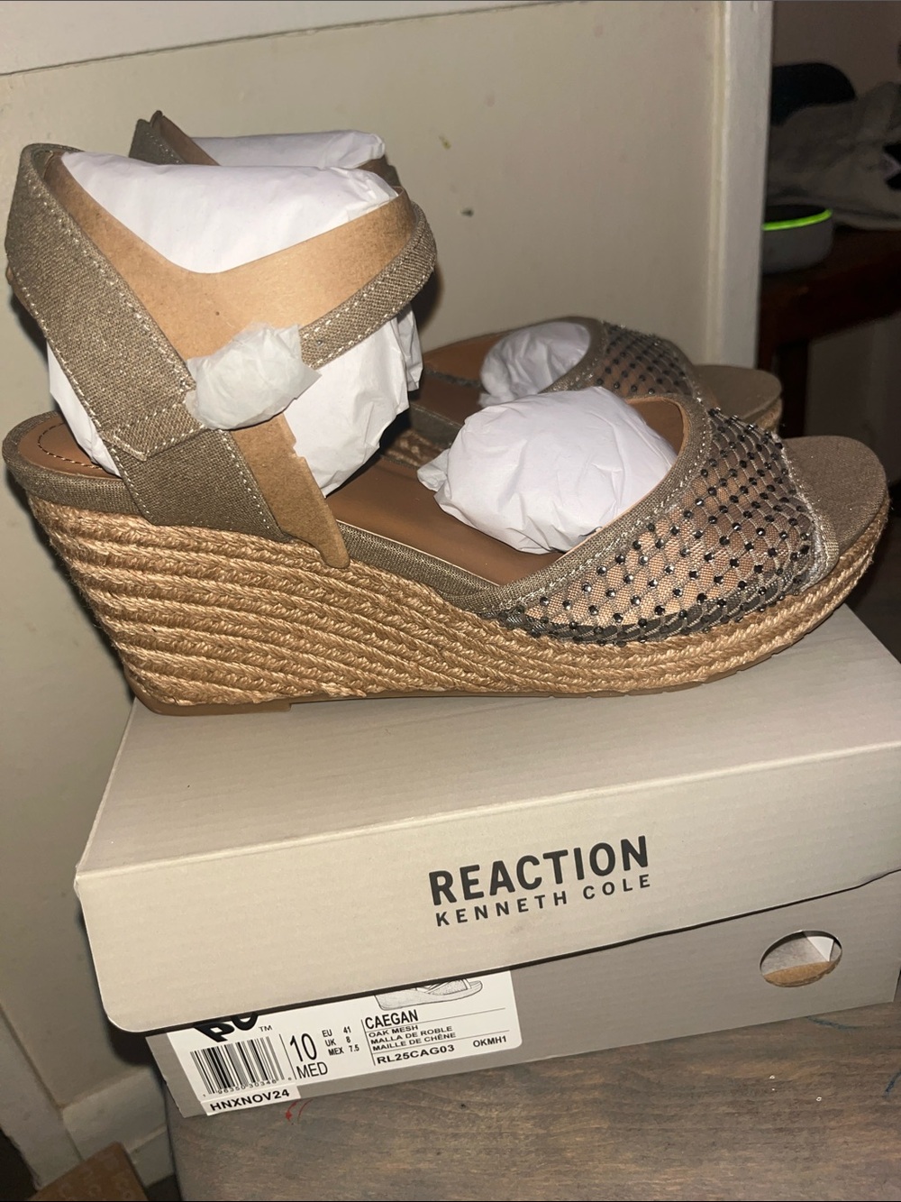 Kenneth Cole Reaction Metallic Tan Espadrille Wedge Sandals